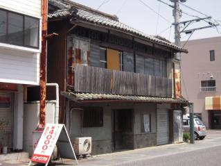 2012_0424_113710AA.jpg