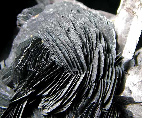 No.625 Hematite