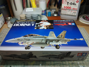 F/A-18 ホーネット 製作中!