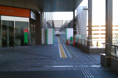 111004DHN_000.jpg