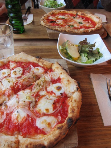 01720131222piza.jpg