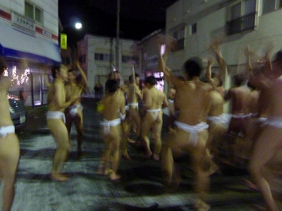 走れ七日堂へ