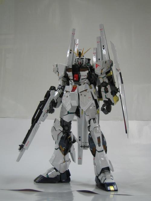 MG 1/100 RX-93 νガンダム Ver.Ka チタニウムフィニッシュ逆襲のシャア