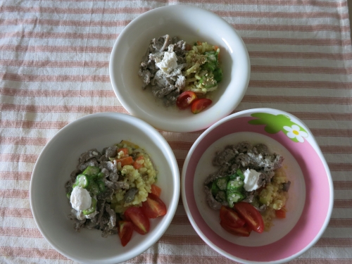 朝ご飯 羊肉のマンサフ(ヨルダン料理)