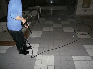 高圧洗浄機