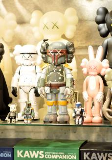 kaws-bobafett-ver-24.jpg