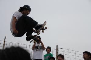 __ (12)