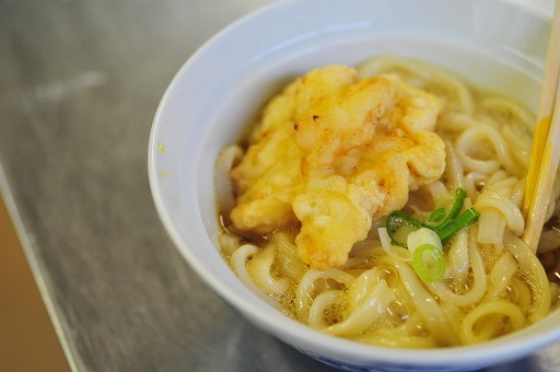 私は釜玉うどんを選択