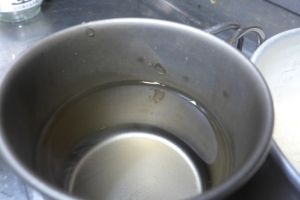 コッヘル炊飯_水の量