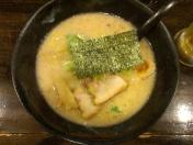 ラーメン絆 げんこつラーメン
