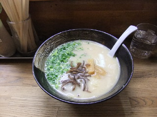 一坪ラーメン