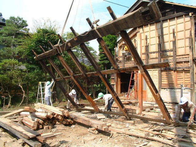 0526-2.jpg