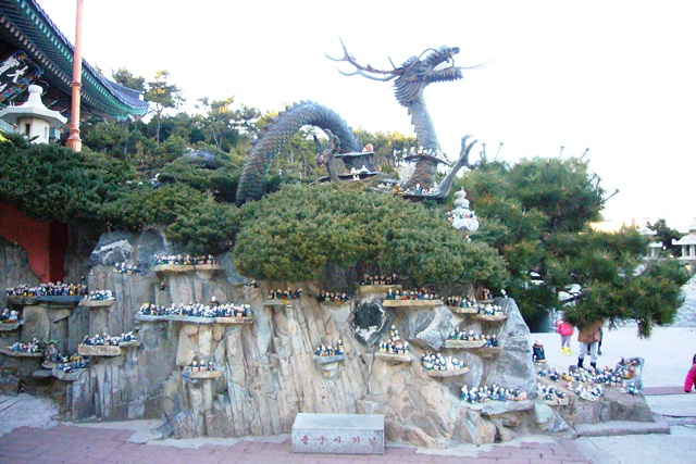 海東龍宮寺 龍の像