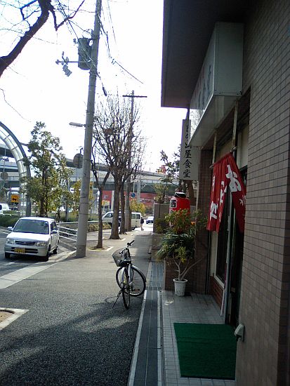 阪神高速、生田川出口の西