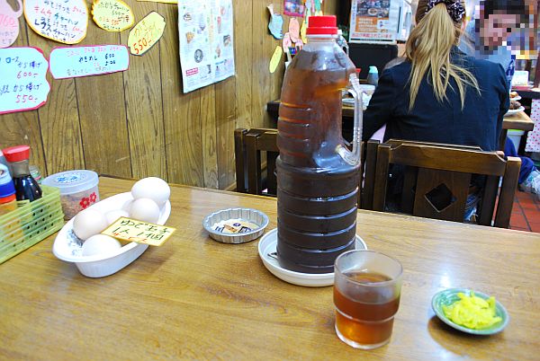 ある食堂に