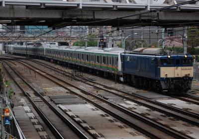 配9772レ EF64 1030+E233系