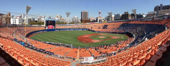 横浜スタジアム
