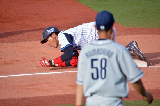 横浜DeNAベイスターズ 荒波外野手