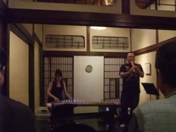 Kaede Gallery+full moon