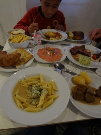 1402115.jpg