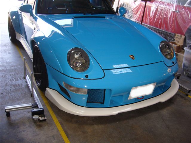 ポルシェ ９１１（９９３） フロント ロアアームブッシュ 交換