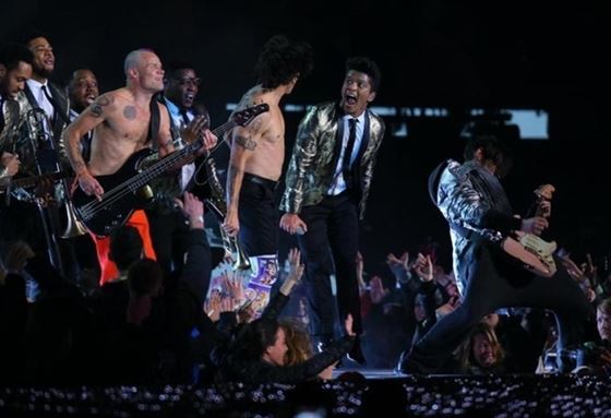 bruno mars Red Hot Chilli Peppers2