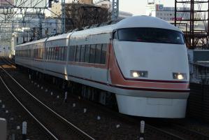 東武100系スペーシア