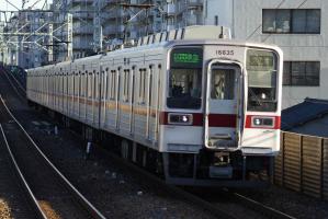 東武10030系更新車