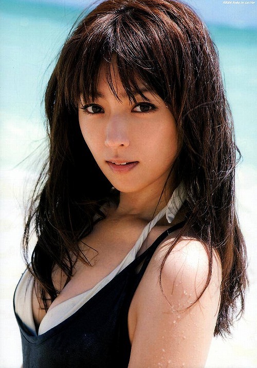 深田恭子水着おっぱい画像4a41
