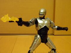 ロボコップ構え