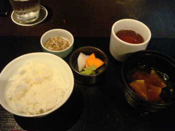 ごはんとお味噌汁