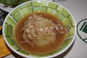 とろとろ玉ねぎスープ