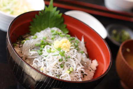 しらす丼