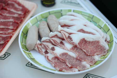 お肉