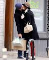 Emma-stone-andrew-Garfield-kissing-in-new-york-street.jpg