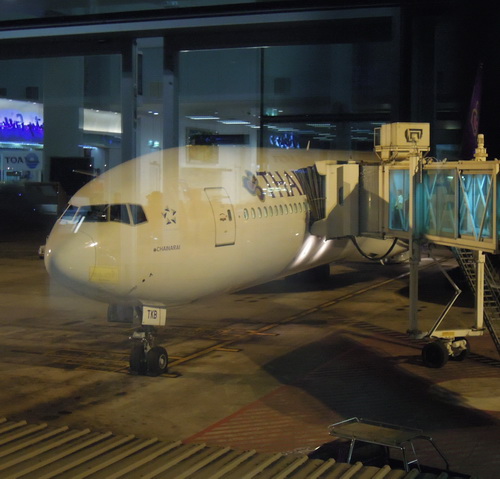 01-HKG-BKK 018