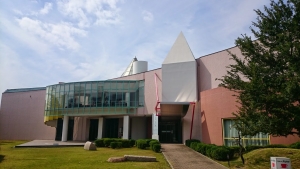 芦屋市立美術博物館