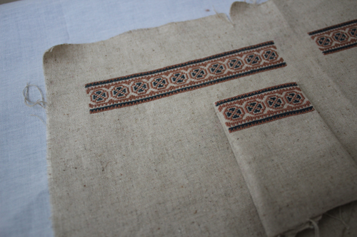 pouch brown