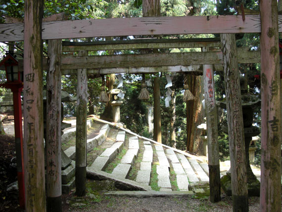 愛宕神社(京都)・稲荷社06