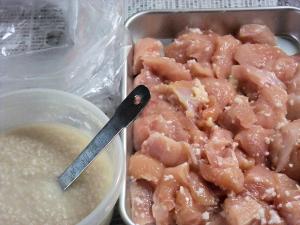 鶏胸肉と塩麹（３００）
