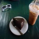 Maekampong cafe shop cake