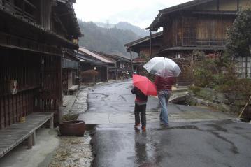 妻籠宿を歩く