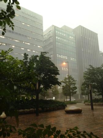大阪・雨