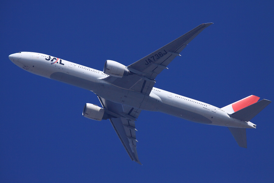 JAL B777-346ER / JAL3002