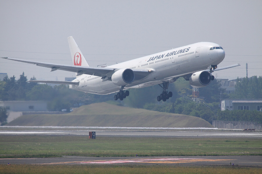 JAL B777-346 / JAL2081