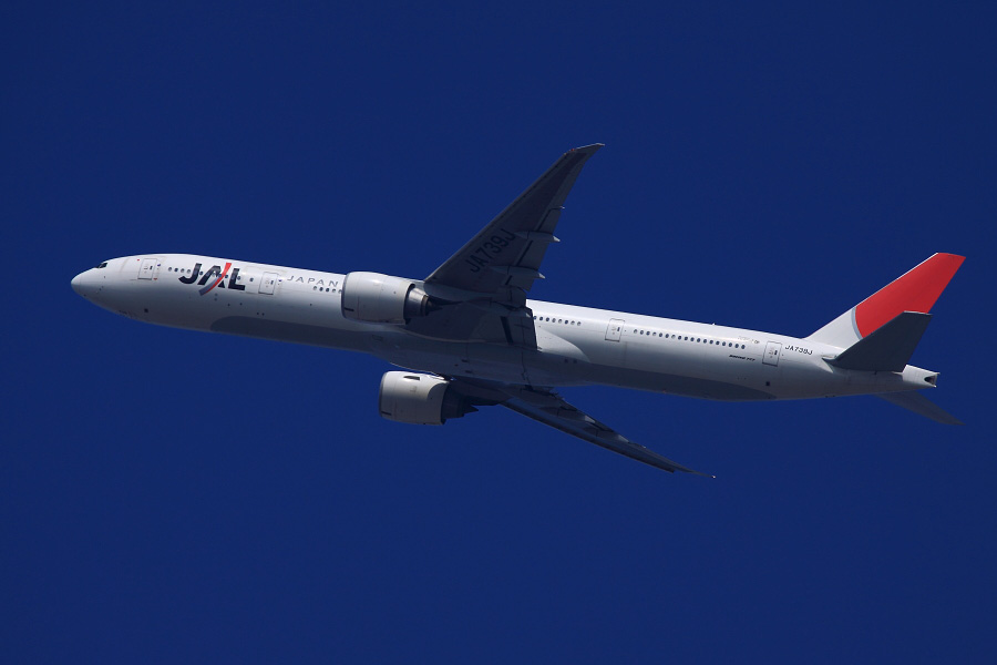 JAL B777-346ER / JAL3002 (JA739J)
