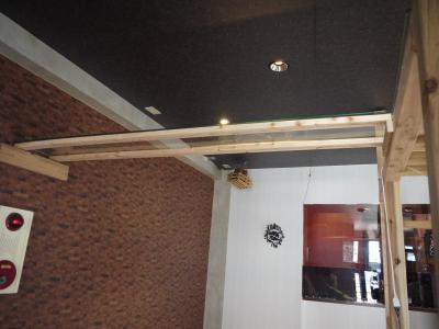 かごにゃん 1号店 キャットウォーク