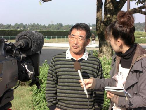 飯田明弘調教師(縮小番)