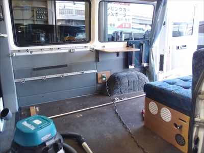 P4122216_R400.jpg