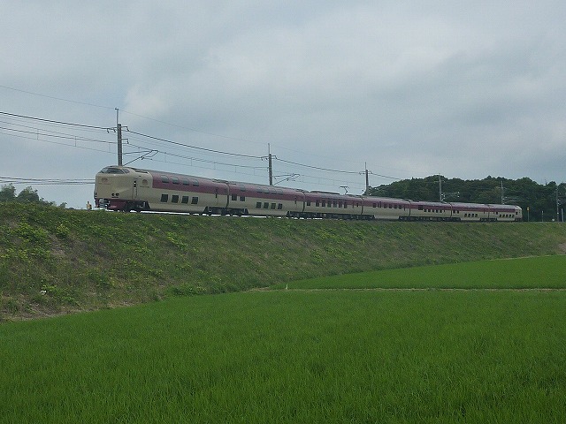 25062921.jpg